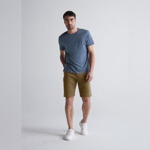 EUC DU/ER Men’s No Sweat Short - Slim (N2X Slim Fit) Sz 36”x10” in Tobacco